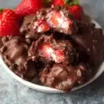 chocolate strawberry yogurt clusters viral recipe 2025 12 04 082928 150x150 1