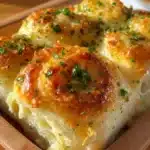 buttery cheese garlic rolls everyone will love th 2026 01 18 194357 819x1024 1