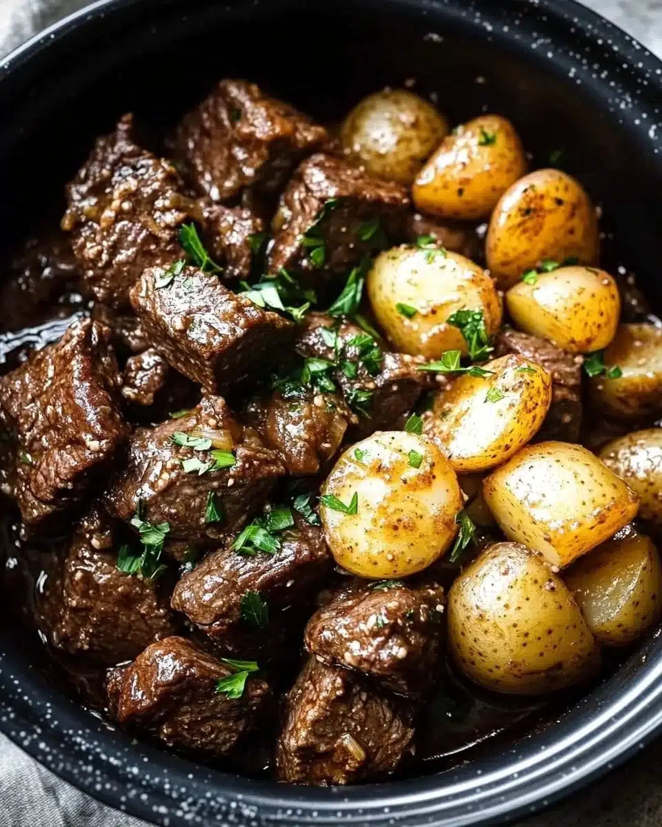Garlic Butter Beef Bites with Potatoes